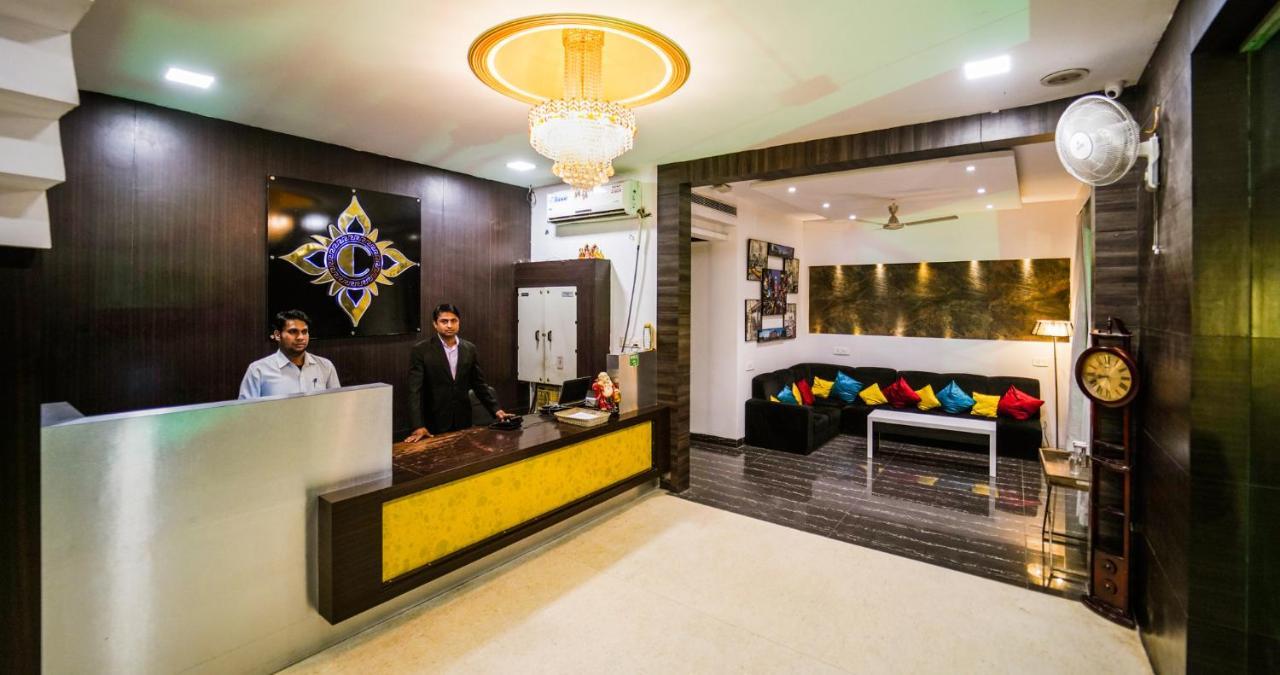 Hotel Crossroad Lucknow Eksteriør bilde